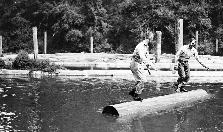 Photo credit: Jones Photo Historical Collection