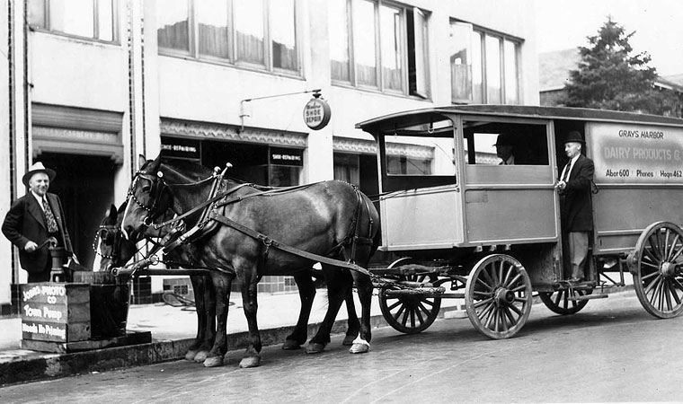 Photo credit: Jones Photo Historical Collection