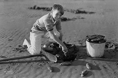 Photo credit: Jones Photo Historical Collection